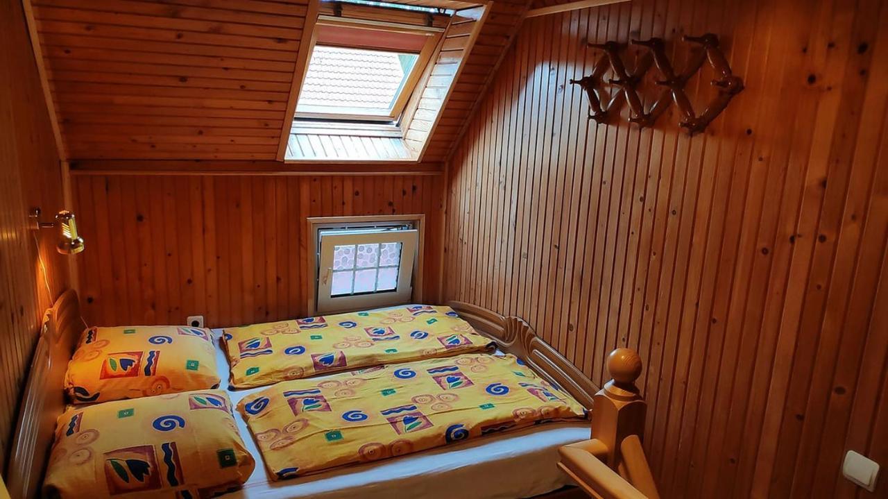 Guesthouse "Nakvyne Pas Zveja" Nagliu Street نيدا المظهر الخارجي الصورة