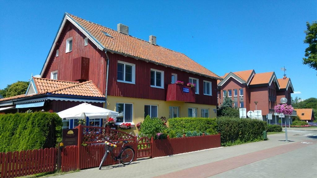 Guesthouse "Nakvyne Pas Zveja" Nagliu Street نيدا المظهر الخارجي الصورة