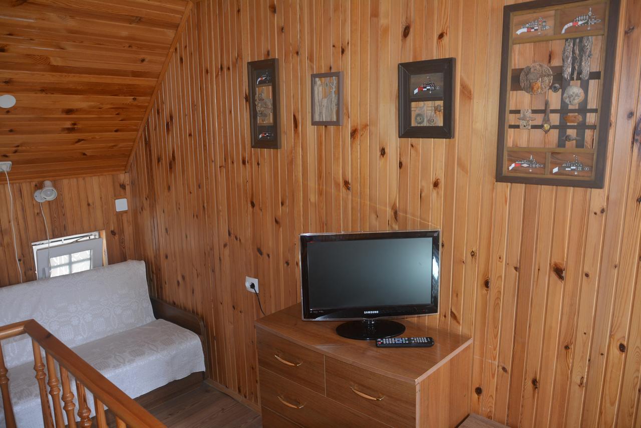 Guesthouse "Nakvyne Pas Zveja" Nagliu Street نيدا المظهر الخارجي الصورة